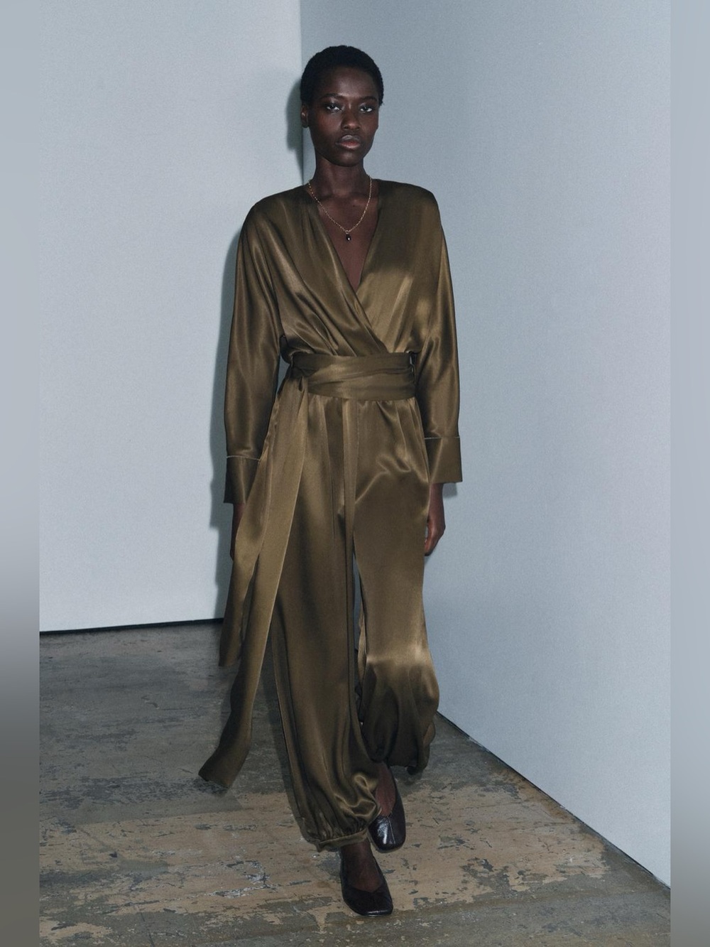 NWT. Zara ZW Collection Dark Khali Satin Effect Long Bloomer Jumpsuit. Size L. - Picture 3 of 15